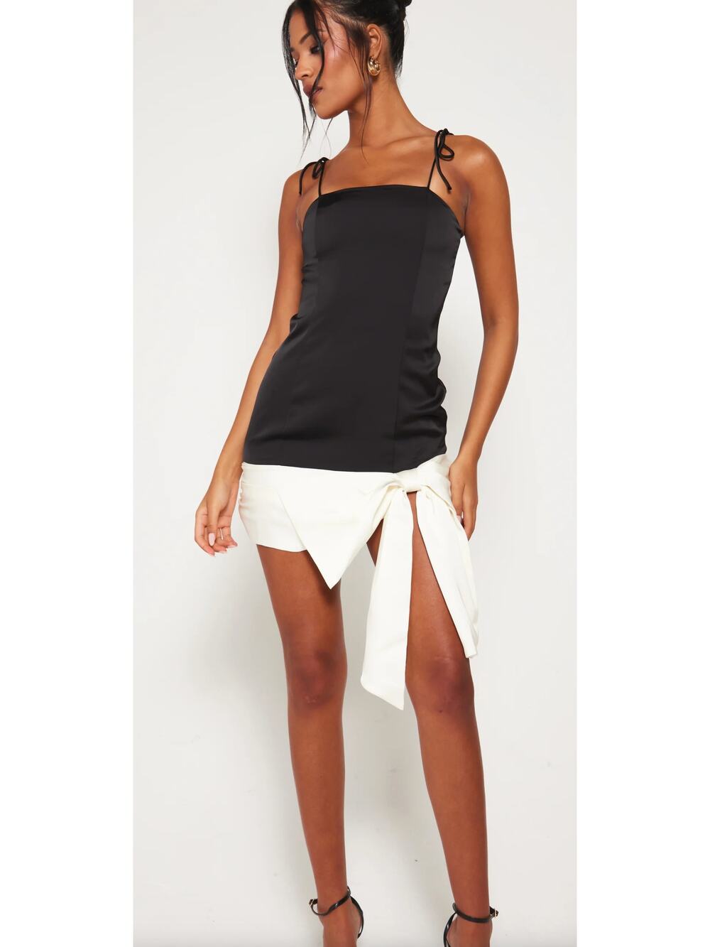 Aria Cove Taylor Satin Cami Mini Dress Oversized Bow Black White Womens Size 12